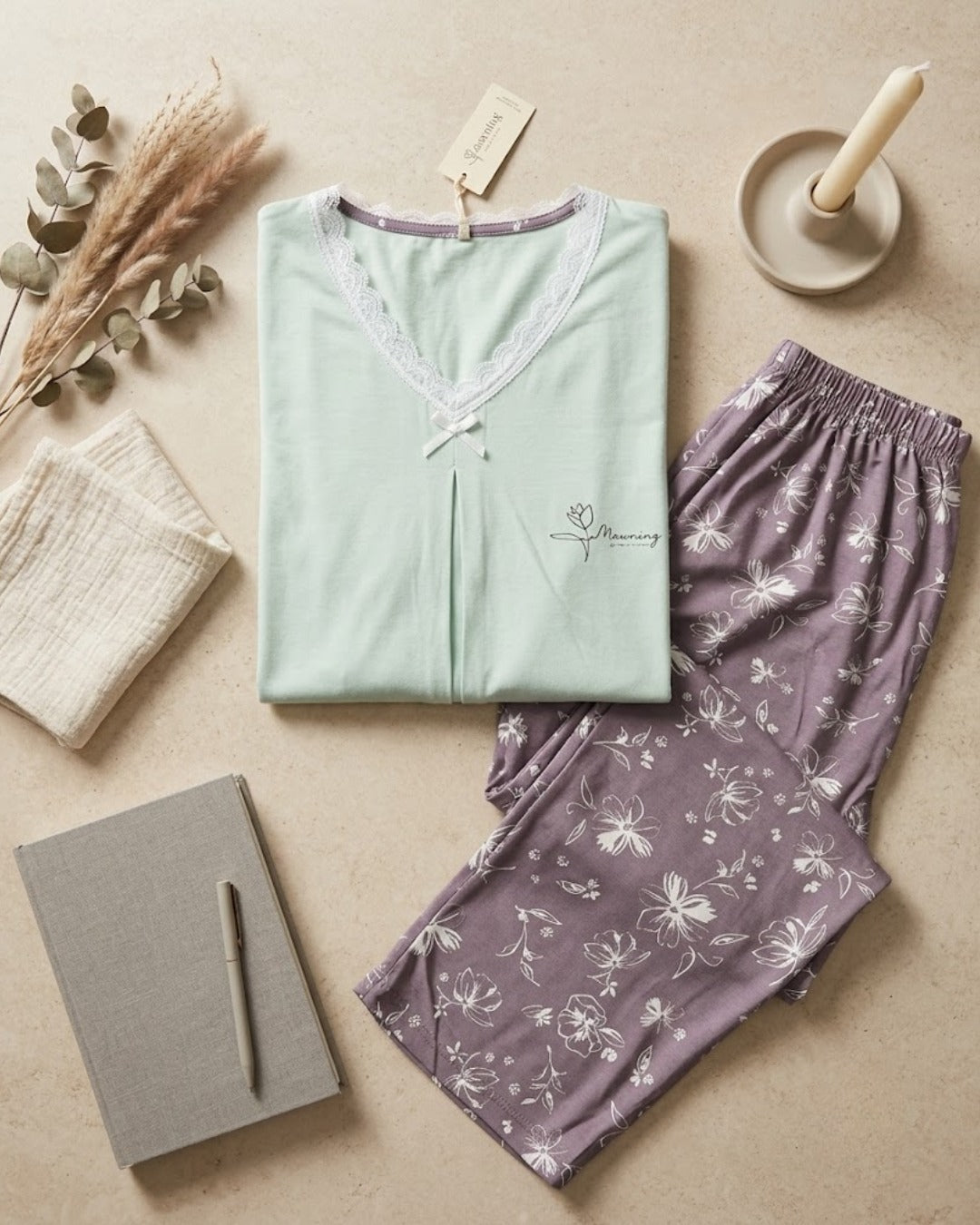 Cozy Blossom III